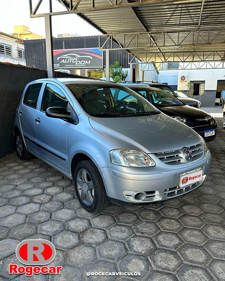 Volkswagen Fox 1.6 Plus Flex 2008 à venda em Pará de Minas