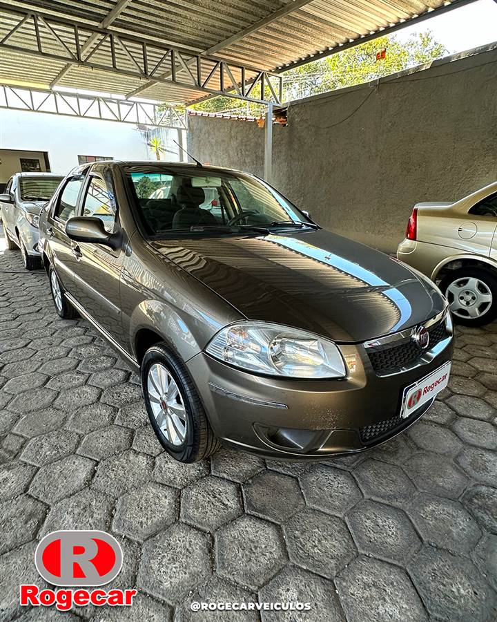 Fiat Siena 1.0 EL 2012/2013 à venda em Pará de Minas