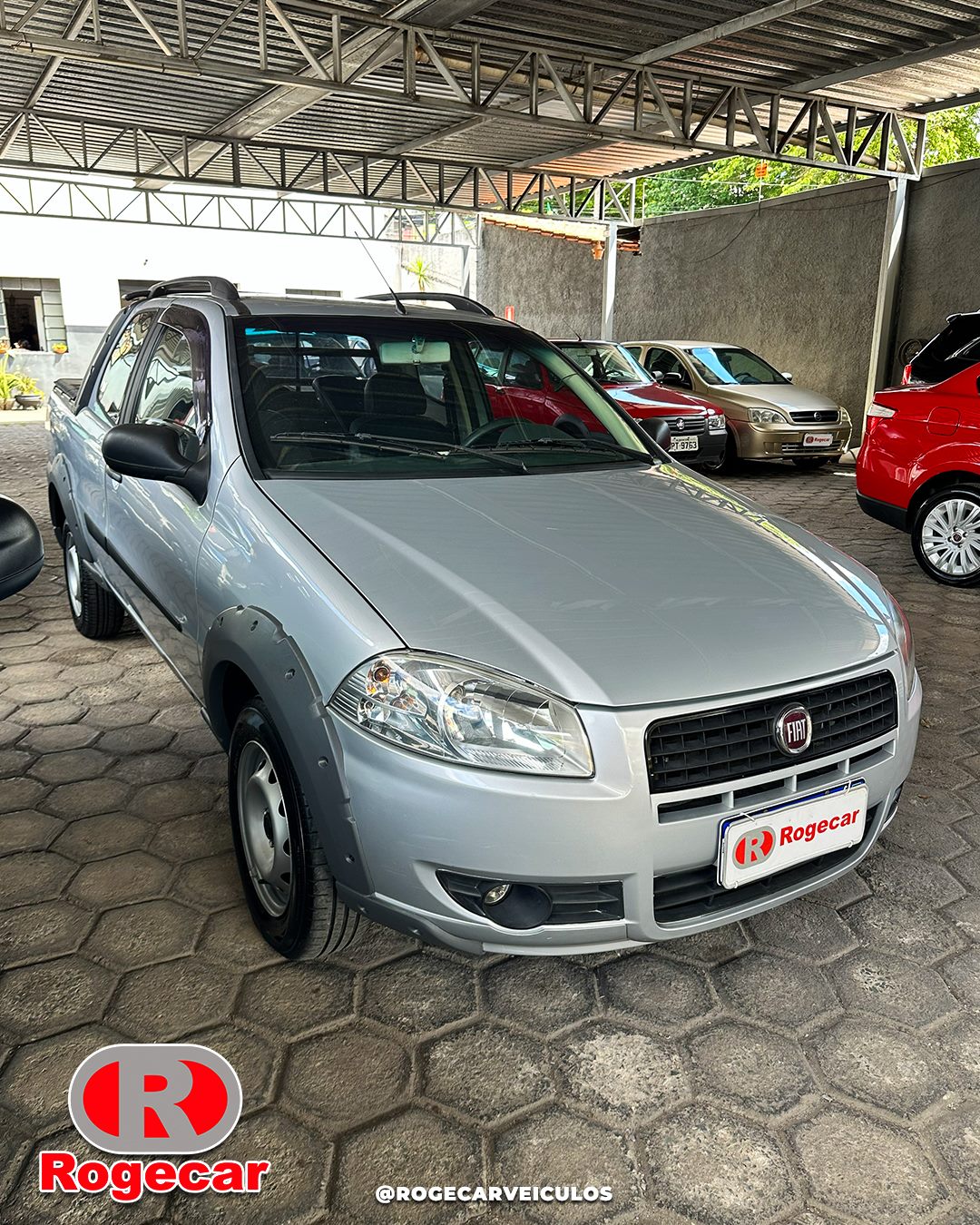 Fiat Strada Working 1.4 Cabine Dupla 2012, foto 1